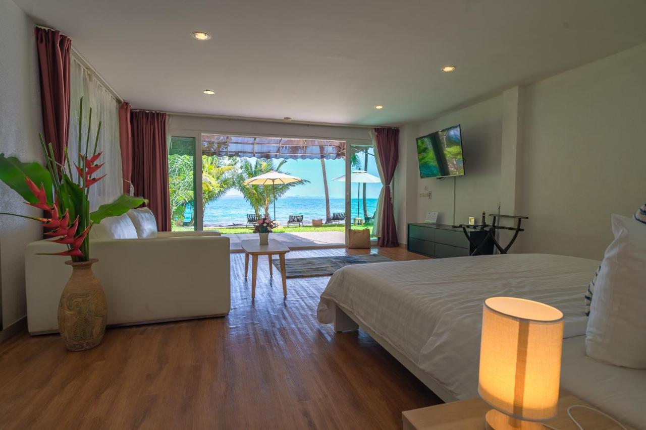 Coral Cove Beachfront Villa - 코창 외부 사진